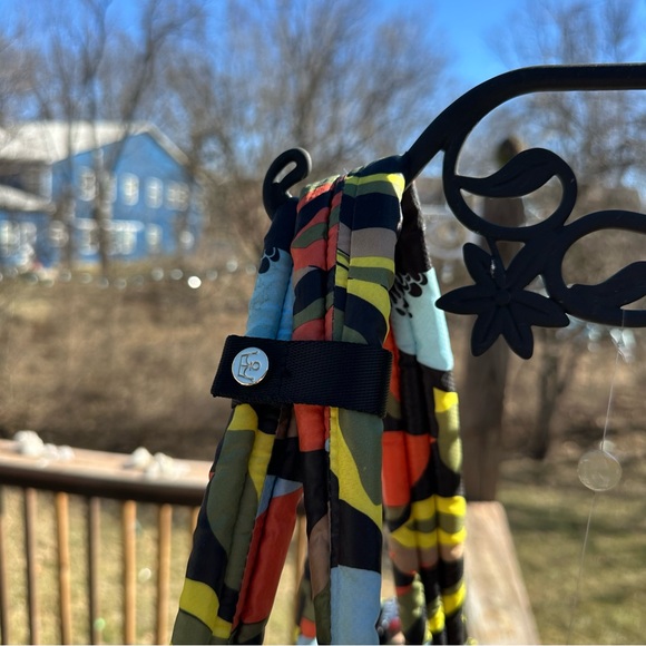 Oliver Thomas Orange Tropical Tote with matching insert pouch Reversible - Picture 5 of 7